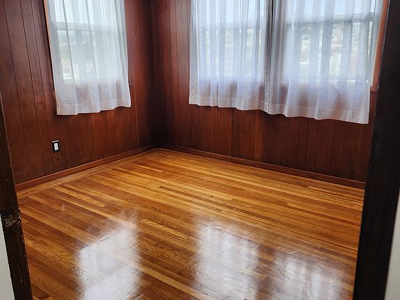 5th image of 342 Hale St