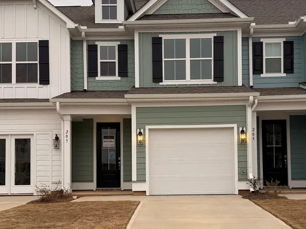 203 Lewes Ave, Simpsonville, SC 29681
