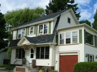 238 Washington Ct, Sheboygan, WI 53081