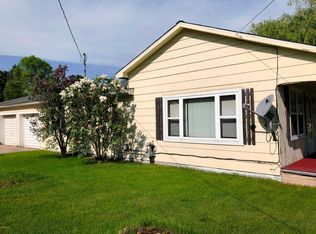 316 W 1st St, Evart, MI