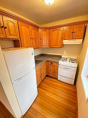 3rd image of 8829 Fort Hamilton Pkwy APT A4