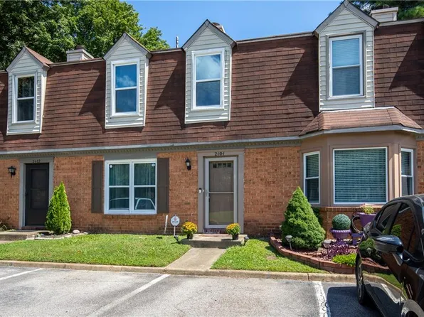 2404 Julie Ct, Virginia Beach, VA 23454