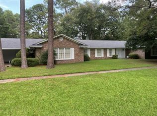 532 Malwood Dr, Greenville, MS 38701