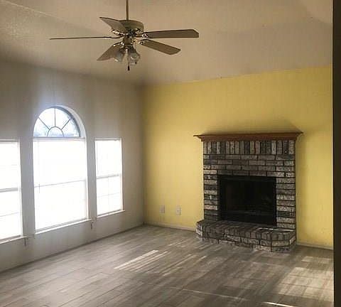 3rd image of 2608 Hidden Hill Dr