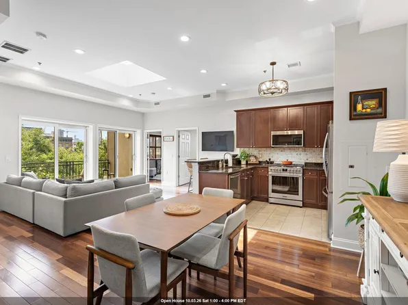 650 2nd Street image 1 of 27