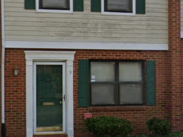 9 Jarratt Ct, Petersburg, VA 23803