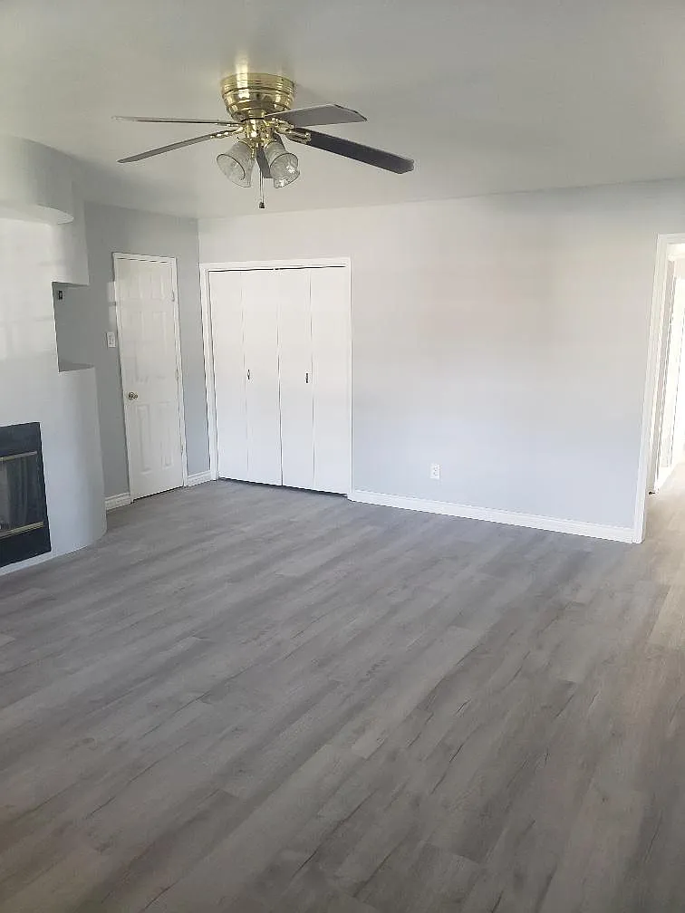 1 bed, 150 sqft, $950 — Photo 1
