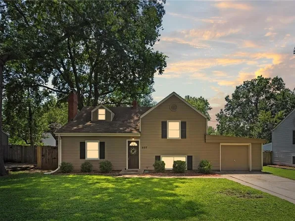 507 NE 44th St, Kansas City, MO 64116