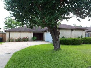 3427 Luton Park Dr, Houston, TX 77082