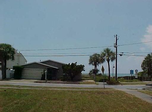 1st image of 750 Eldorado Ave