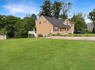 60 Dale Rd #A, Hooksett, NH 03106