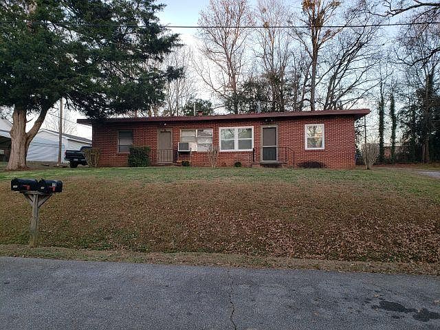 1st image of 17 Byron Ct #B
