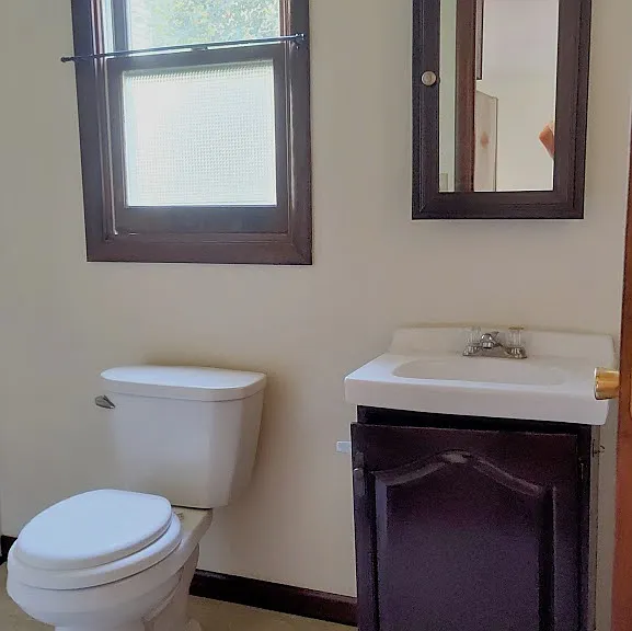 62 E Market St #1 — Photo 8