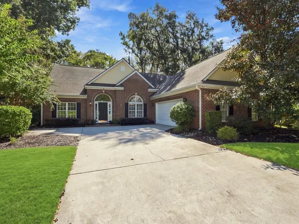 8 Haddington Ct, Bluffton, SC 29910