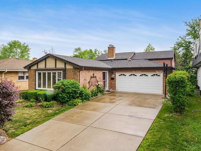 105 S Hamlin Ave, Park Ridge, IL, 60068