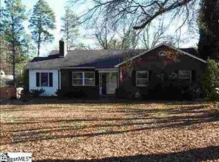 9 Edisto St, Greenville, SC 29605