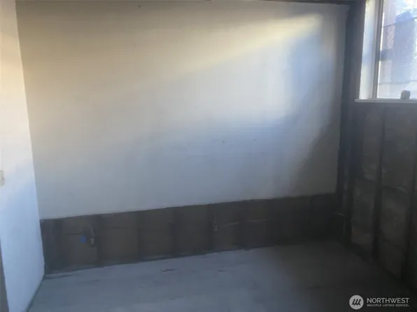 22 John Street, Seattle, WA 98109