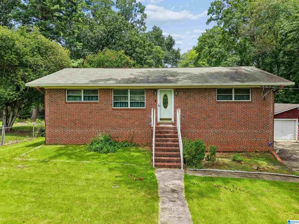 202 Brown Pl, Bessemer, AL 35023