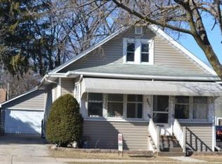 251 W Illinois Ave, Aurora, IL 60506