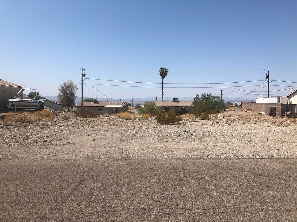 1st image of 1053 Desert View Dr Lot 4