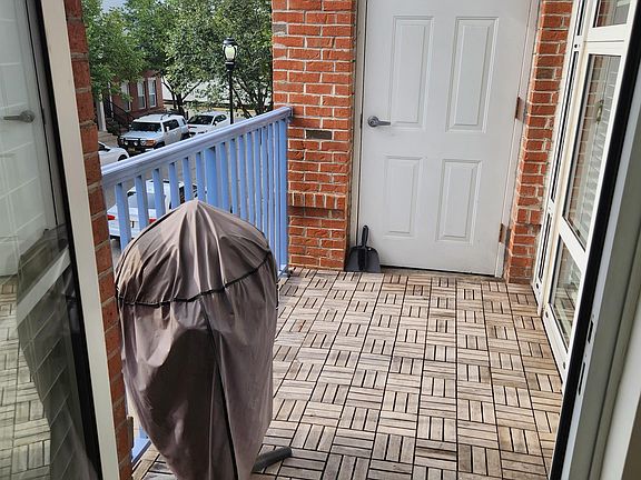 3rd image of 3 Greenwich Dr APT 86