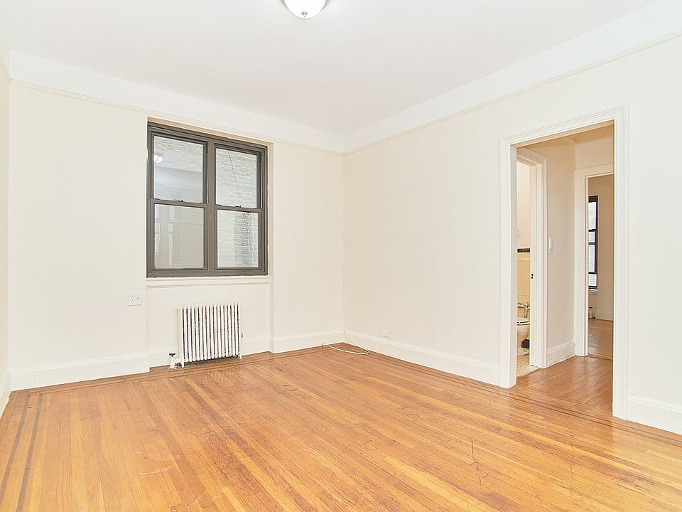 1st image of 205 W 80th St APT 1a