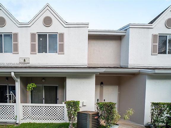 3rd image of 17505 NW 67th Pl #D-11
