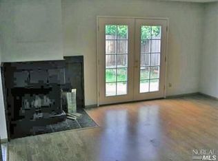 1058 Wightman Way, Santa Rosa, CA 95401