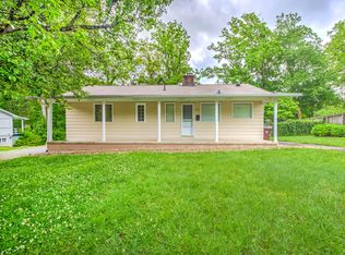 461 East Dr, Oak Ridge, TN 37830