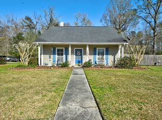 32616 Madeline Dr, Denham Springs, LA 70706