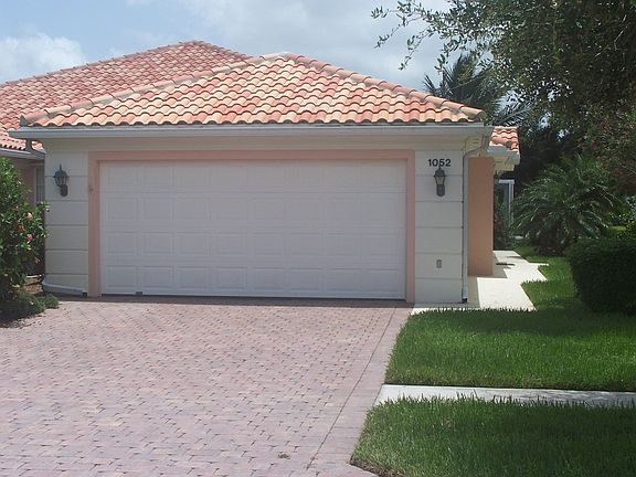 Paver drive, side entry