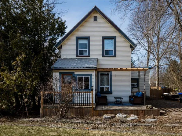 4 Gray St, Severn, ON L0K 1E0