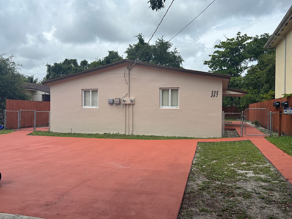 1st image of 257 NW 57th St