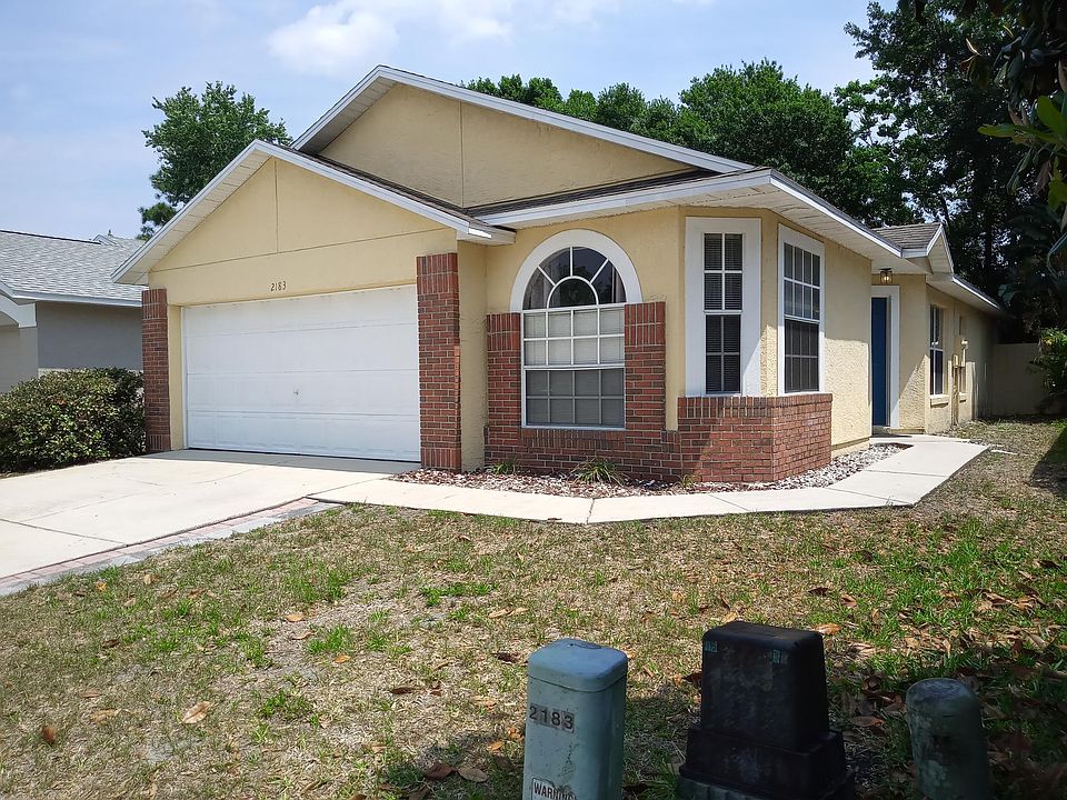 Front of Eola Home