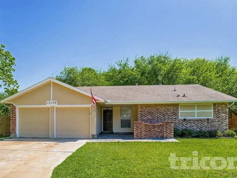13154 Winding Wood Dr — Photo 2
