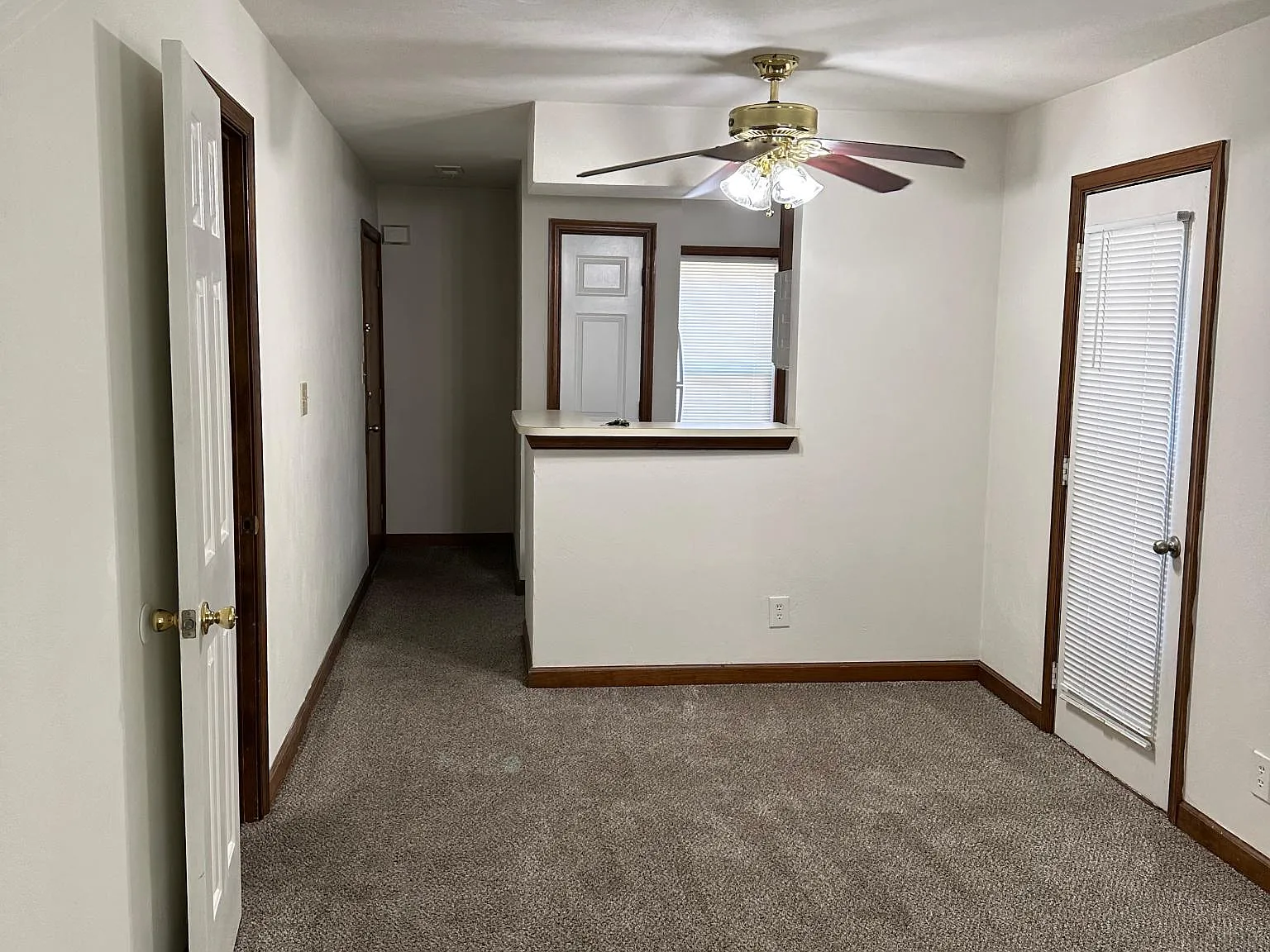 313 Green St — Photo 2