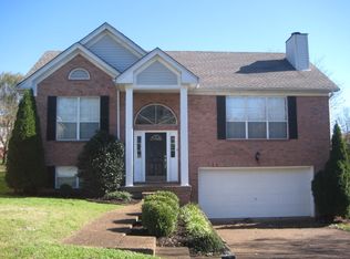 2004 Alice Springs Ct, Mount Juliet, TN 37122