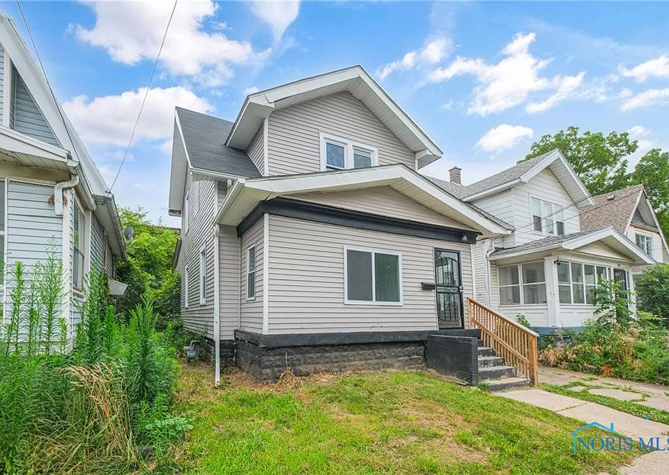 1st image of 2221 Academy Ave