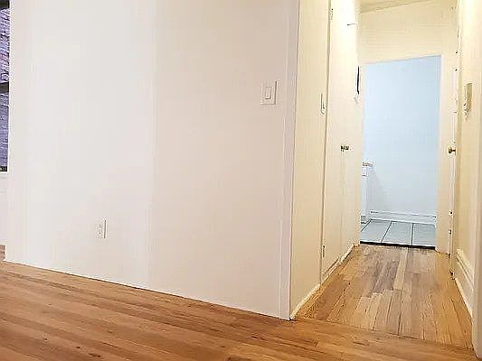 5th image of 240 W 15th St APT 17