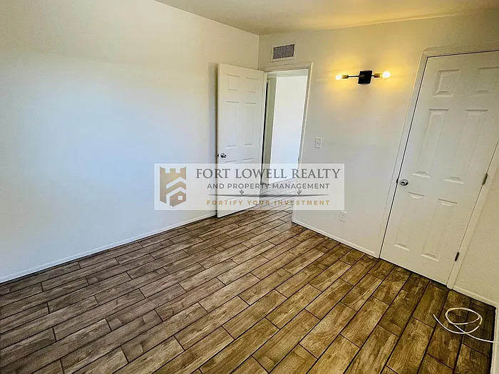 1310 N Richey Blvd #D — Photo 7