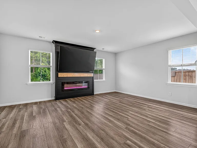 518 Yellow Leaf Ln — Photo 29