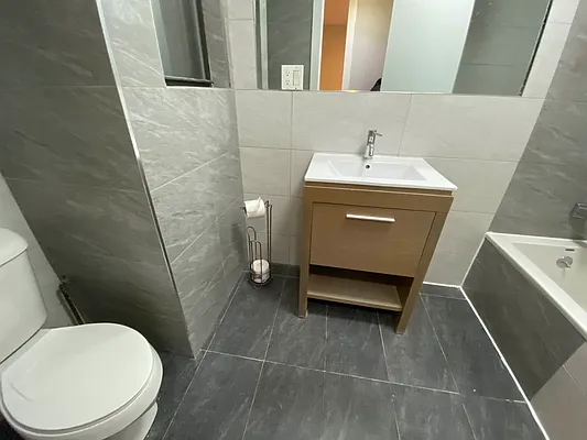 Rented by Premier Metro Realty Corp | media 12