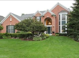 284 Quail Ridge Dr NE, Ada, MI 49301