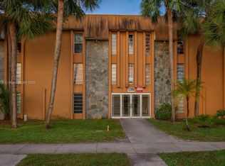 1280 W 54th St APT 310B, Hialeah, FL 33012