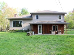 233 Porter Plain Rd, Thompson, CT 06277