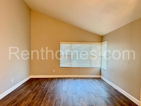 2nd image of 13513 Hike Ln