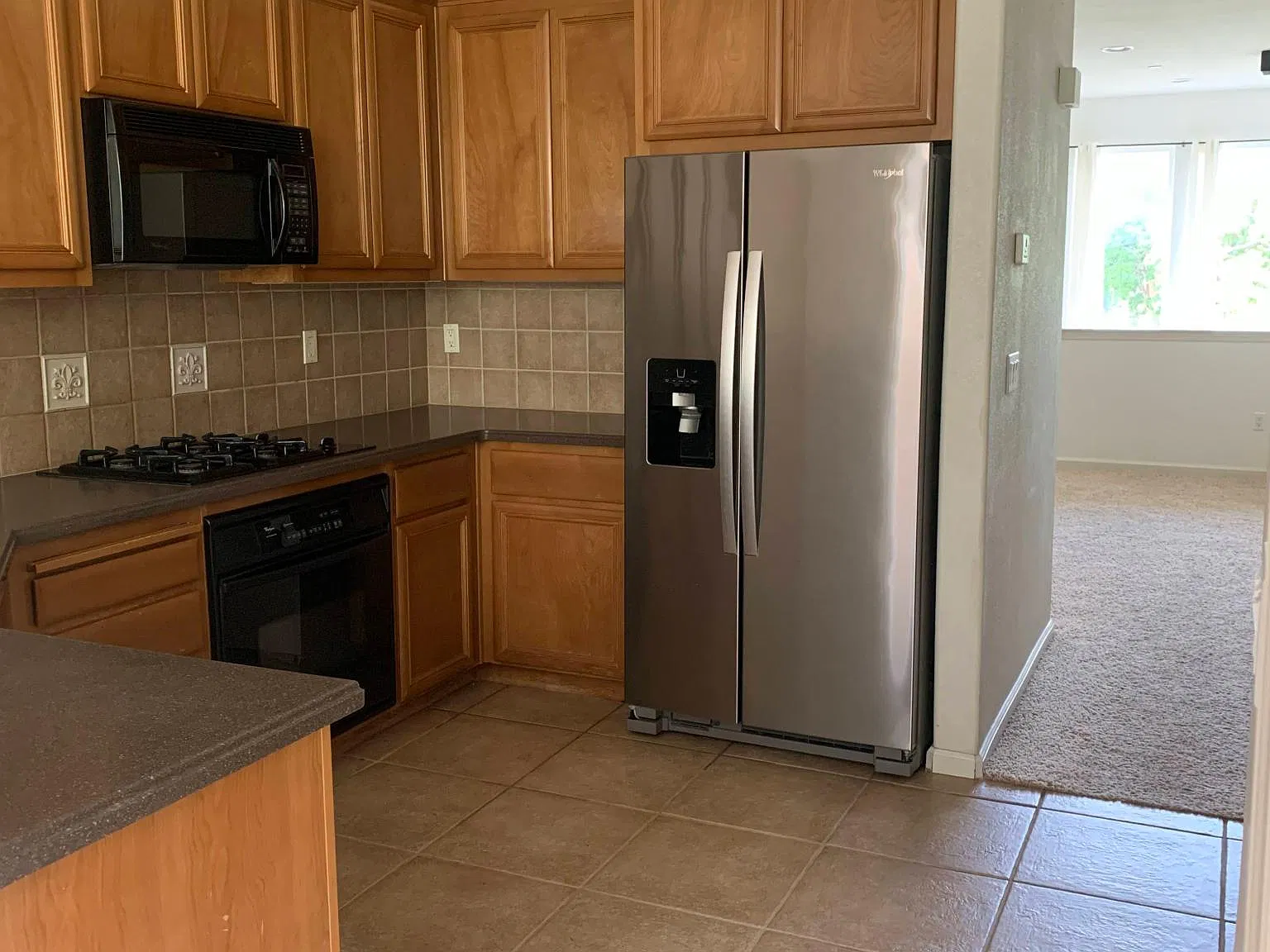 2 bed, 2.5 bath, 1437 sqft, $4,600 — Photo 4