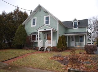 9 Elizabeth St, Plattsburgh, NY 12901