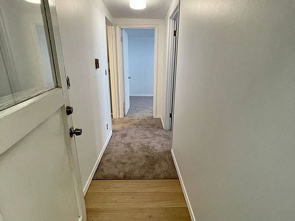 4th image of 1528 1/2 NW 62nd St