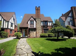 3627 Lytle Rd, Shaker Heights, OH 44122